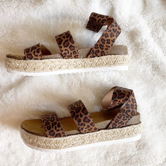 Leopard Print Espadrille Platform Sandals NWT - Picture 5 of 8
